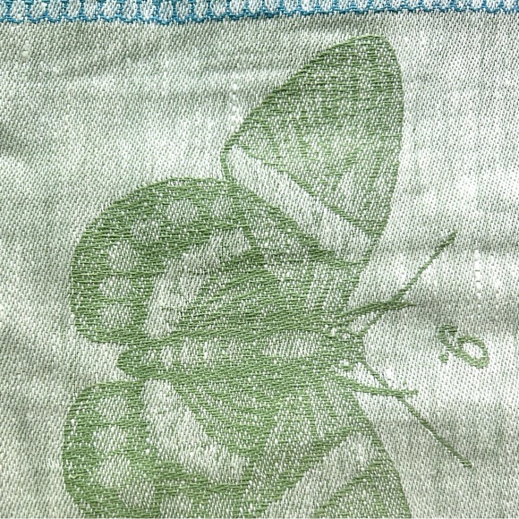 WILLIAM SONOMA spring butterfly jacquard table runner - Picture 7 of 10